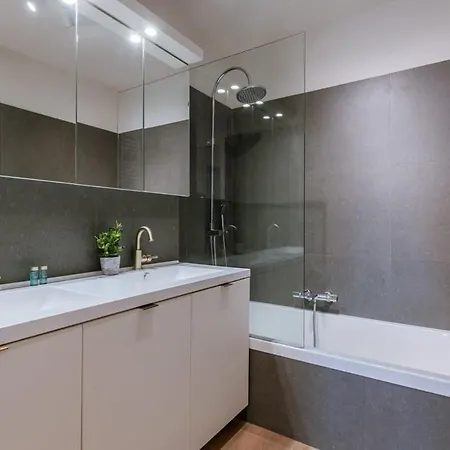 Modern With Terrace On Prime Location Apartamento Knokke-Heist